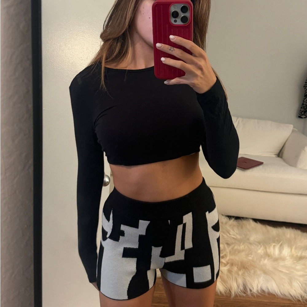 Peppermayo Black and White High Waist Knit Shorts - Picture 7 of 7